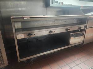 lot 15740 image: Alto-Shaam Commercial Electric Hot Food Well with Warming Drawer