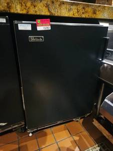 lot 15782 image: Perlick Commercial Undercounter Refrigerator with Stainless Steel Interior