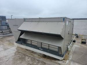 lot 15796 image: Lennox Commercial Rooftop HVAC Unit with Humidity Control