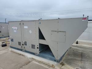 lot 15797 image: Lennox Commercial Rooftop HVAC Unit 15 Ton