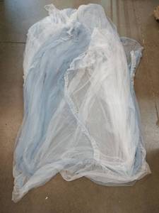 lot 5488 image: Vintage style bed drapes
