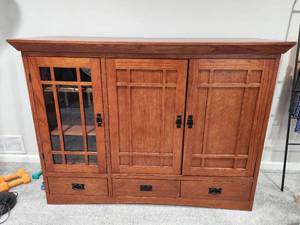 lot 112 image: Oak TV Entertainment Center with Glass Door and Drawers
