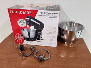 lot 127 image: Frigidaire ESTM020 4.75 Quart Stand Mixer with Mixing Bowl and Attachments