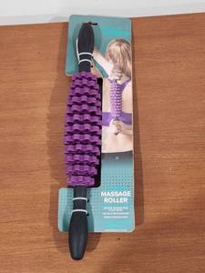 lot 134 image: Gaiam Restore Adjustable Massage Roller with Purple Textured Rings