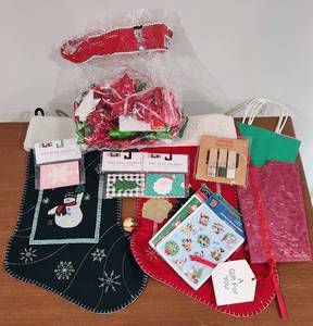 lot 239 image: Christmas Holiday Craft Supply Bundle