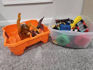 lot 259 image: Mixed Toy Lot with Beyblade Arena and Action Figures