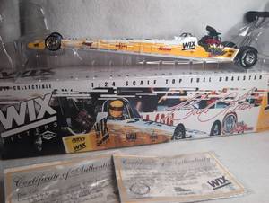lot 1509 image: WIX Filters 124 Scale Top Fuel Dragster Die Cast Model