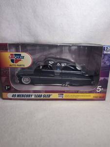 lot 1511 image: CarQuest 1949 Mercury Lead Sled 125 Scale Die-Cast Model Car