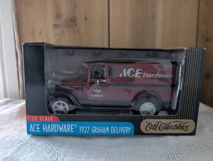 lot 1703 image: Ertl Collectibles ACE Hardware 1927 Graham Delivery Truck Die-Cast Model