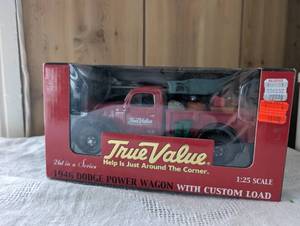 lot 1800 image: True Value 1946 Dodge Power Wagon Die-Cast Truck 125 Scale