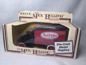 lot 1812 image: ERTL 1926 Mack Bulldog True Value Hardware Delivery Van Die-Cast Model