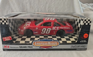 lot 1001 image: Ertl 118 Scale Diecast Pntiac Grand Prix Car&nbsp