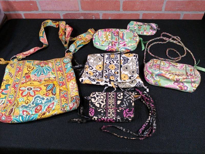 lot 88 image: Vera Bradley Variety Lot