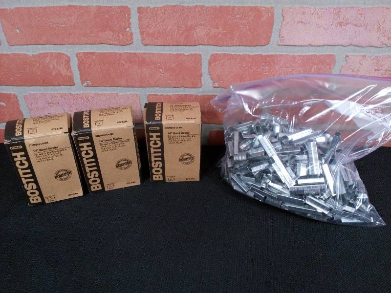 lot 97 image: Bostitch Power Crown Staples