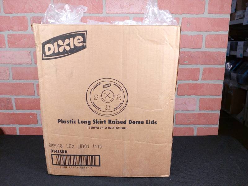 lot 127 image: Dixie Plastic Long Skirt Raised Dome Lids