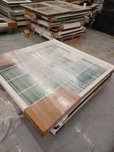 lot 14783 image: Vinyl Window Approximately 58.5x59.75