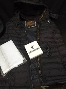 lot 2141 image: Kaminor Heated Puffer Jacket Black Size M - Retail $89
