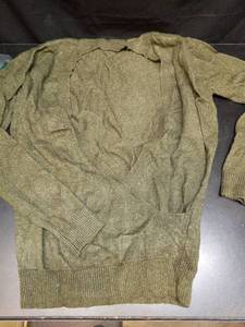 lot 2155 image: softome Womens Casual Long Sleeve Wrap Fall Sweaters Tops V Neck Solid Color Oversized Pullover cris-cross - Retail $30