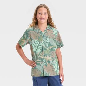 lot 1023 image: Boys Short Sleeve Woven Camo Leaf Printed Button-Down Shirt - art class Green L Cotton, Lightweight, Camp Collar, Front Pocket - Retail $15