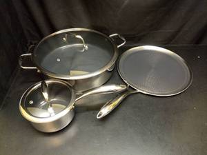 lot 1005 image: HexClad Non-Stick Cookware Set with Glass Lids - Retail $195