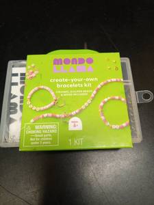 lot 1067 image: Mondo Llama Create Your Own Bracelets Kit - Retail $13