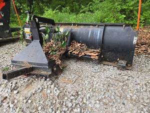 lot 20447 image: Sno-Pro Heavy Duty Snow Plow Blade Attachment