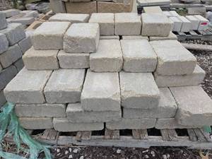 lot 24950 image: Pallet of Concrete Building Blocks
