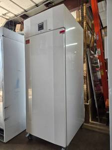 lot 612000 image: Commercial Single Door Upright Refrigerator with Digital Display