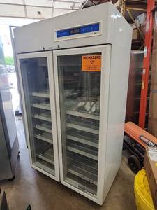 lot 612100 image: LSR LSRP-RG-40 Commercial Pharmacy Refrigerator with Glass Doors