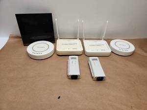 lot 2 image: SonicWall Wireless Access Point Bundle with Network Components