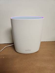 lot 10 image: NETGEAR Orbi RBR50v2 Wi-Fi Router