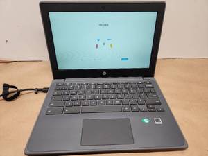 lot 43 image: HP Chromebook 14 Laptop Computer