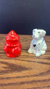 lot 5304 image: Fire Hydrant and Dalmatian Dog Salt and Pepper Shaker Set