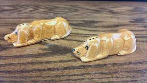 lot 5315 image: Ceramic dog Salt and Pepper Shakers Set