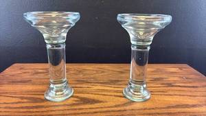 lot 5317 image: Clear Glass Pillar Candle Holders