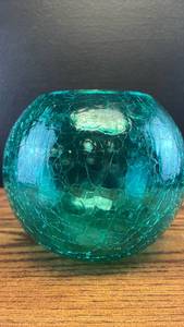 lot 5323 image: Crackle Glass Bowl Turquoise Blue