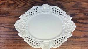 lot 5332 image: White Milk Glass Oval Serving Platter with Lattice Edge
