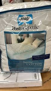 lot 5430 image: Sealy Posturepedic King Size Cotton Mattress Pad