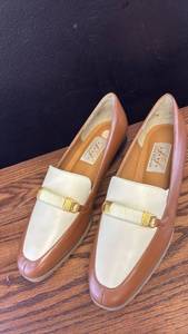 lot 5399 image: Life Stride Studio Timeless Tan Leather Loafers Size 7M
