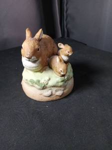 lot 40945 image: Ceramic Rabbit Family Music Box