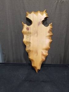lot 3749 image: Handcrafted Wood Arrowhead Wall Art