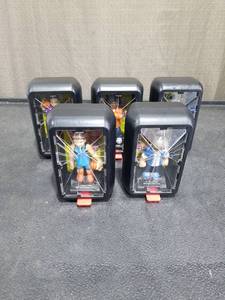 lot 3757 image: (5) ScreenBreakZ Gamerz Collectible Figures,