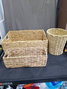 lot 3780 image: Woven Storage Basket Set