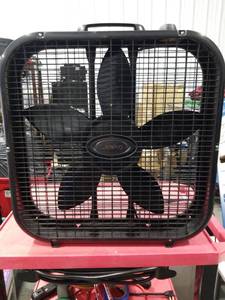 lot 3789 image: Lasko D�cor Colors 20  3-Speed Energy Efficient Box Fan  Black  B20401