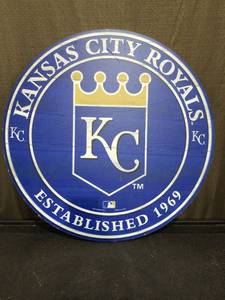 lot 3804 image: Kansas City Royals 19.75 Inch Wood Sign