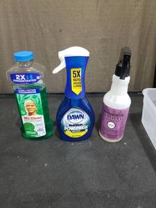 lot 3844 image: Household Cleaning Product Bundle - Mr. Clean, Dawn, Meyers No full