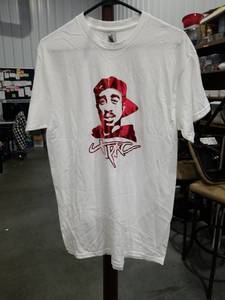 lot 3864 image: Tupac Shakur Portrait Graphic T-Shirt White Cotton Tee Size Medium