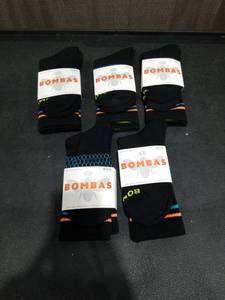 lot 3886 image: Bombas Mens Black Crew Socks 5-Pack Medium