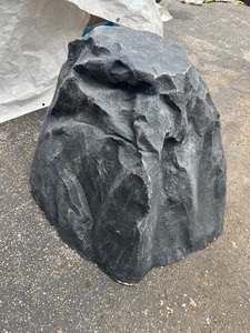 lot 63 image: Professional Quality Deep Grey Ridged Faux Rock - Fiberglass sm chips on bottom 30 x 24