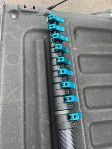 lot 28 image: Blue Dragon Mini HK Water Fed Pole - Missing attachments - Sold separately - Incredibly expensive set up